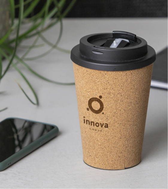 PLA bekers met kurk afgewerkt