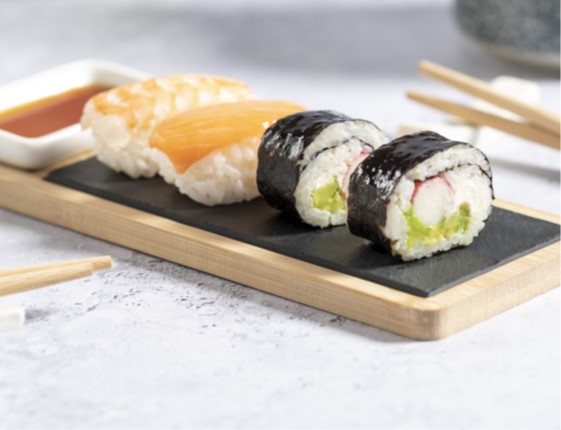 Sushi mooi gepresenteerd